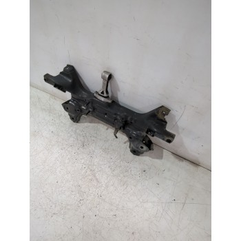 Recambio de puente delantero para hyundai i20 i (pb, pbt) 1.2 referencia OEM IAM 624001J000  