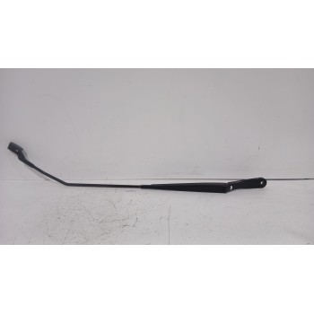 BRAZO LIMPIA DELANTERO DERECHO H1BB17526BB 
