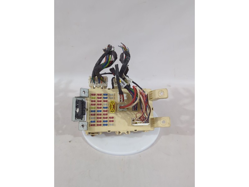 Recambio de caja reles / fusibles para hyundai i20 i (pb, pbt) 1.2 referencia OEM IAM 919501J031 / 1011221010  
