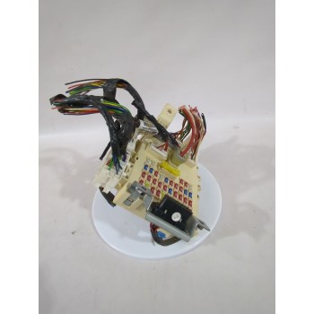 Recambio de caja reles / fusibles para hyundai i20 i (pb, pbt) 1.2 referencia OEM IAM 919501J031 / 1011221010  