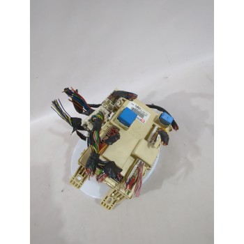 Recambio de caja reles / fusibles para hyundai i20 i (pb, pbt) 1.2 referencia OEM IAM 919501J031 / 1011221010  