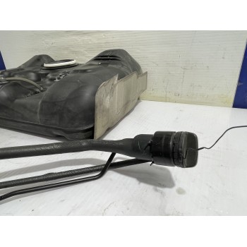 Recambio de deposito combustible para toyota prius (nhw20) basis referencia OEM IAM 7700147051  