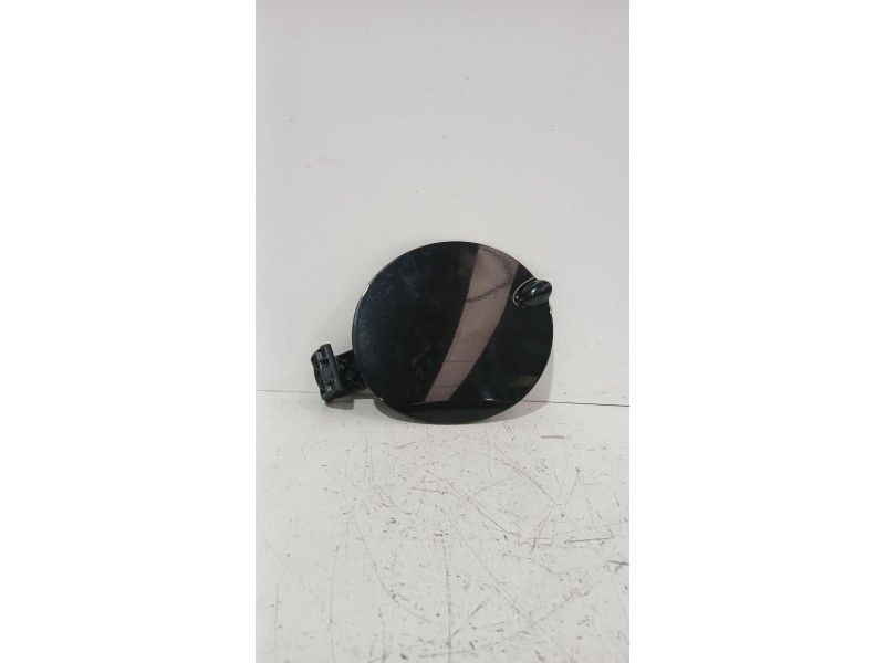 Recambio de tapa exterior combustible para ford puma (j2k, cf7) 1.0 ecoboost referencia OEM IAM 2406428  