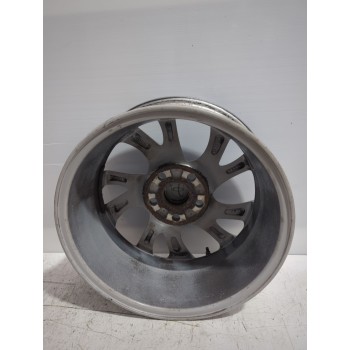 Recambio de llanta para toyota auris touring sports (e18) active referencia OEM IAM 4261102L80  