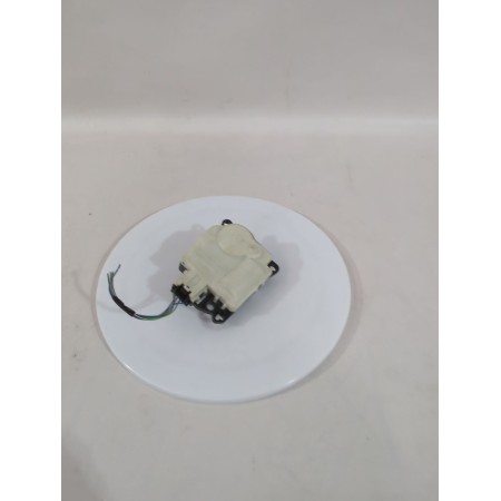 Recambio de motor apertura trampilla para ford puma (j2k, cf7) 1.0 ecoboost referencia OEM IAM AV1119E616HA  