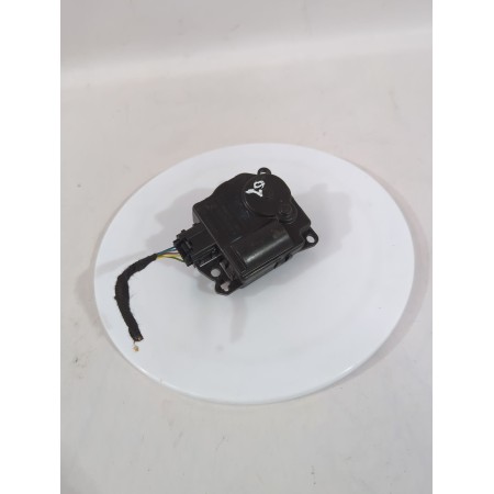 Recambio de motor apertura trampilla para ford puma (j2k, cf7) 1.0 ecoboost referencia OEM IAM AV1119E616FA  