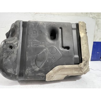 Recambio de deposito combustible para toyota prius (nhw20) basis referencia OEM IAM 7700147051  