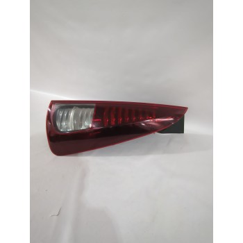 Recambio de piloto trasero derecho para renault espace iv (jk0/1_) 2.0 dci (jk01, jk02, jk1j, jk1k, jk1h) referencia OEM IAM 820