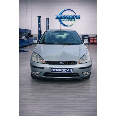ford focus berlina (cak) del año 2004