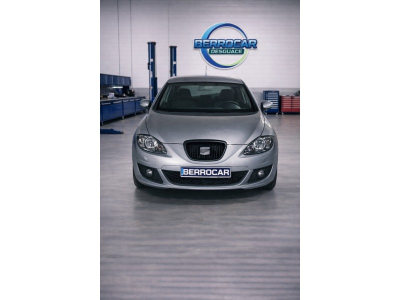 SEAT LEON (1P1)