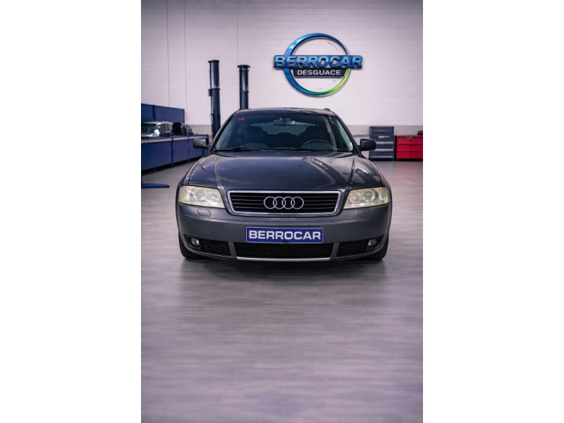 AUDI A6 BERLINA (4B2)