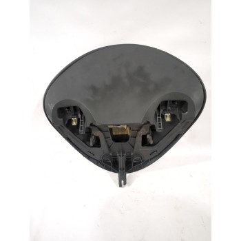 Recambio de molduras para renault clio iv (bh_) 0.9 tce 90 referencia OEM IAM 682408065R  