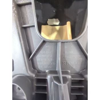 Recambio de molduras para renault clio iv (bh_) 0.9 tce 90 referencia OEM IAM 682408065R  