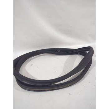 Recambio de gomas contorno puerta para renault clio iv (bh_) 0.9 tce 90 referencia OEM IAM 769234807R  