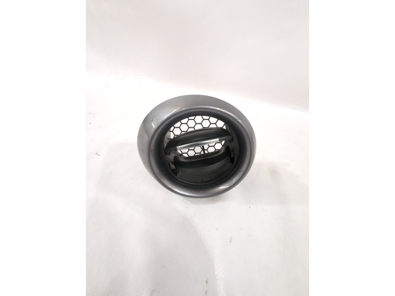 Recambio de aireador derecho para renault clio iv (bh_) 0.9 tce 90 referencia OEM IAM 08239006  