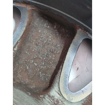 Recambio de llanta para chrysler voyager (gs) 2.5 td family referencia OEM IAM ZC95TRMAA/15X65JT  