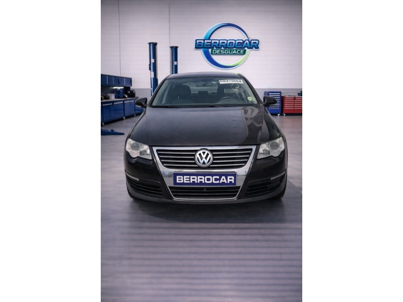 VOLKSWAGEN PASSAT BERLINA (3C2)