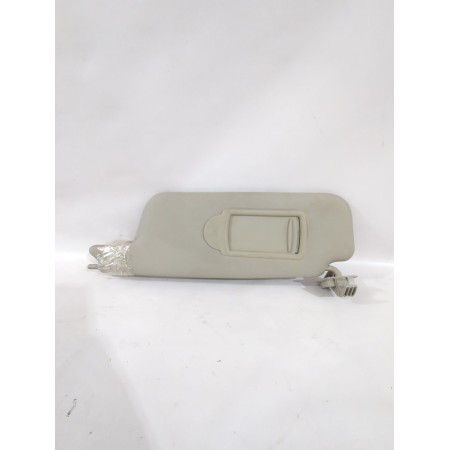 Recambio de parasol izquierdo para renault megane ii sedán (lm0/1_) 1.5 dci (lm1f) referencia OEM IAM 8200246823  