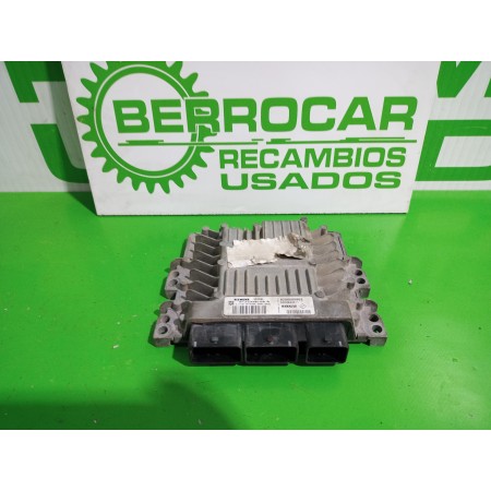 Recambio de centralita motor uce para renault scenic ii 1.5 dci diesel referencia OEM IAM 8200565863  