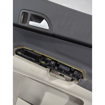 Recambio de guarnecido puerta delantera derecha para volvo c30 (533) 1.8 referencia OEM IAM 39860678  