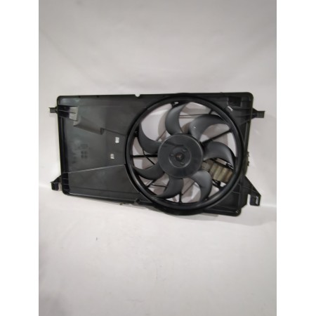 Recambio de electroventilador para volvo c30 (533) 1.8 referencia OEM IAM 31261989  