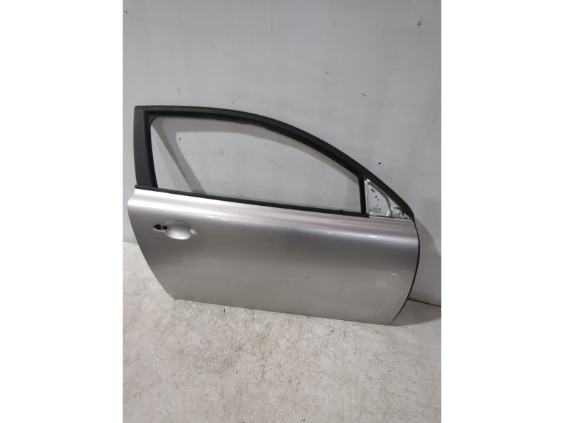 Recambio de puerta delantera derecha para volvo c30 (533) 1.8 referencia OEM IAM 31335484  