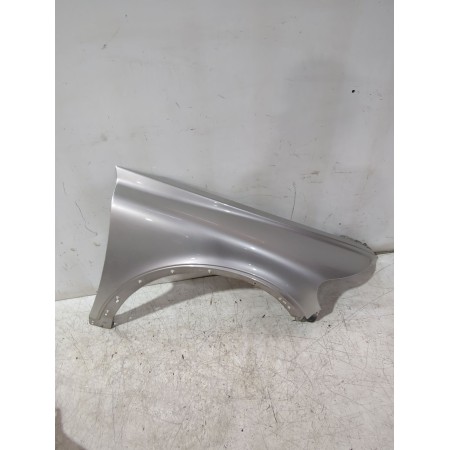 Recambio de aleta delantera derecha para volvo c30 (533) 1.8 referencia OEM IAM 31253950  