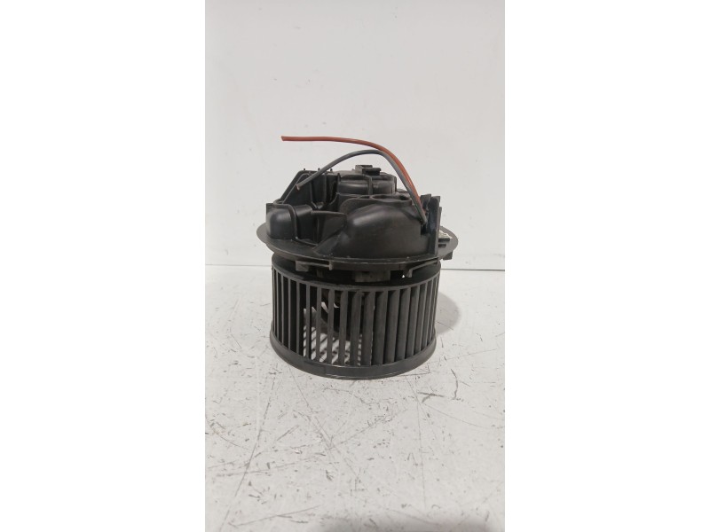 Recambio de motor calefaccion para renault megane ii sedán (lm0/1_) 1.5 dci (lm1f) referencia OEM IAM 7701056965  