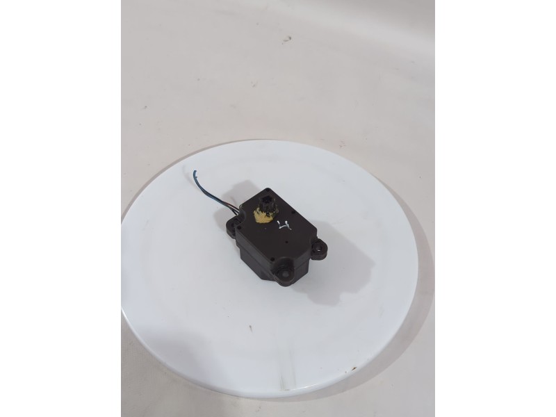 Recambio de motor apertura trampilla para volvo c30 (533) 1.8 referencia OEM IAM 4N5H19E6166652A  