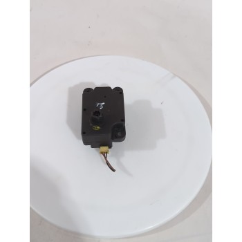 Recambio de motor apertura trampilla para volvo c30 (533) 1.8 referencia OEM IAM 4N5H19E6166652A  