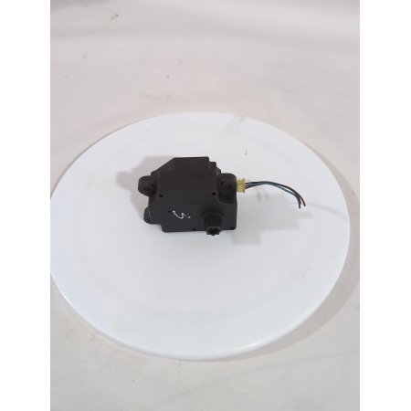 Recambio de motor apertura trampilla para volvo c30 (533) 1.8 referencia OEM IAM 4N5H19E6166652A  