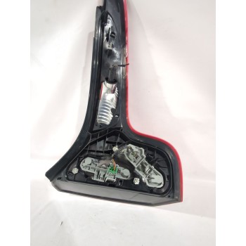 Recambio de piloto trasero izquierdo para volvo c30 (533) 1.8 referencia OEM IAM 31213917  