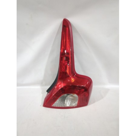 Recambio de piloto trasero derecho para volvo c30 (533) 1.8 referencia OEM IAM 31213918  