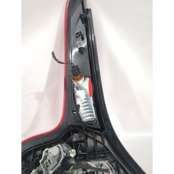 Recambio de piloto trasero derecho para volvo c30 (533) 1.8 referencia OEM IAM 31213918  