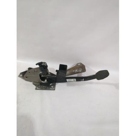 Recambio de pedal freno para volvo c30 (533) 1.8 referencia OEM IAM 31341384 / 30714997  