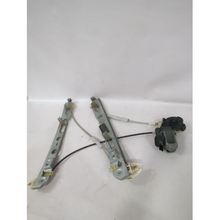 Recambio de elevalunas delantero derecho para renault megane ii sedán (lm0/1_) 1.5 dci (lm1f) referencia OEM IAM 8201010925  