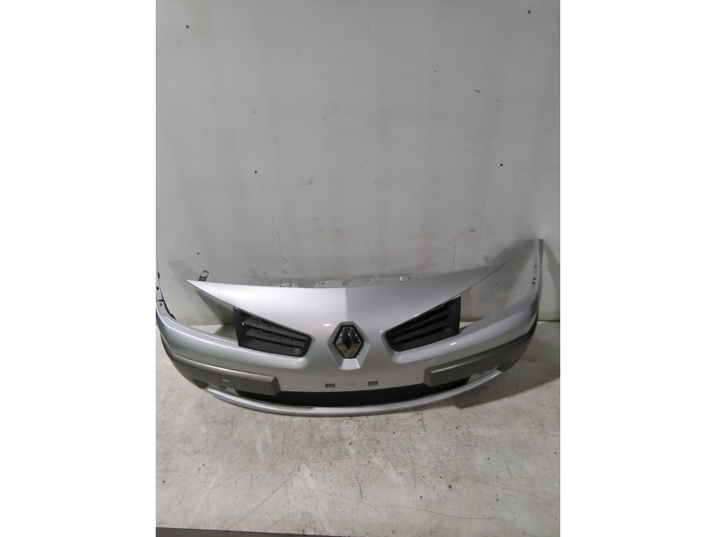 Recambio de paragolpes delantero para renault megane ii sedán (lm0/1_) 1.5 dci (lm1f) referencia OEM IAM 620226236R  