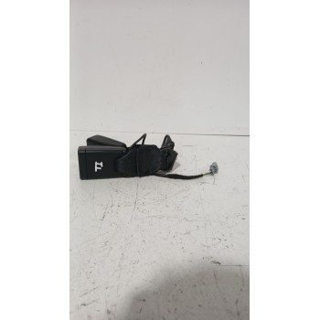 Recambio de enganche cinturon trasero izquierdo para renault clio iv (bh_) 0.9 tce 90 referencia OEM IAM 878176563R  