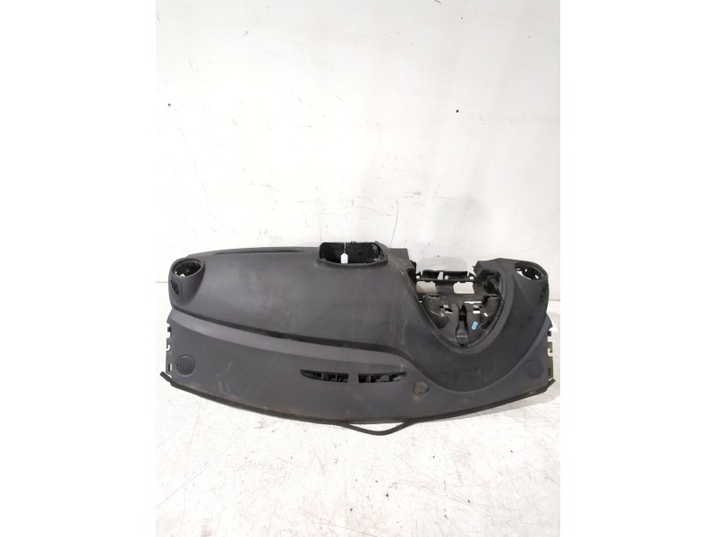 Recambio de salpicadero para renault clio iv (bh_) 0.9 tce 90 referencia OEM IAM 682001858R  
