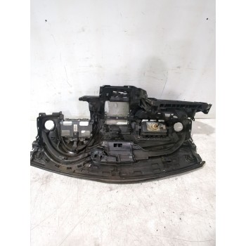 Recambio de salpicadero para renault clio iv (bh_) 0.9 tce 90 referencia OEM IAM 682001858R  