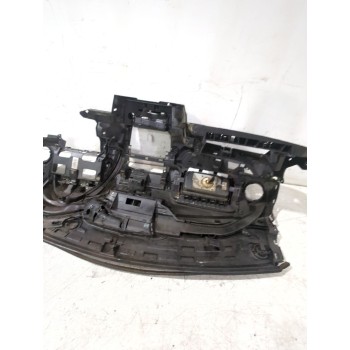 Recambio de salpicadero para renault clio iv (bh_) 0.9 tce 90 referencia OEM IAM 682001858R  