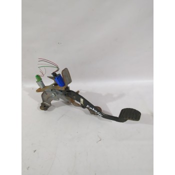 PEDAL EMBRAGUE 465039054R 