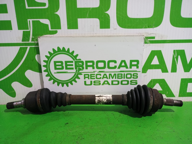 Recambio de transmision delantera izquierda para peugeot 307 berlina (s2) 1.6 16v hdi referencia OEM IAM 9677629980 / 3272LW  