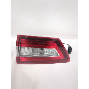 Recambio de piloto trasero derecho interior para renault clio iv (bh_) 0.9 tce 90 referencia OEM IAM 265505796R  