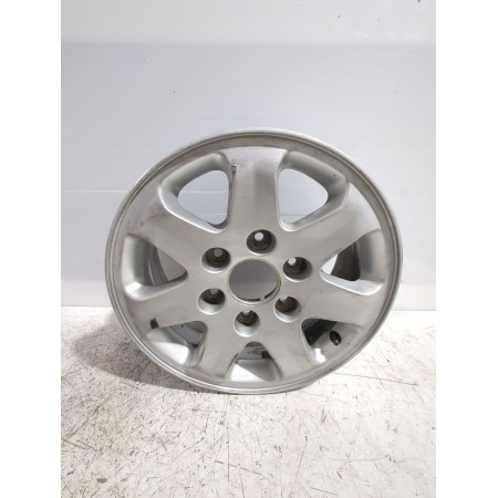 Recambio de llanta para kia carnival 2.9 crdi cat referencia OEM IAM 529104D100  