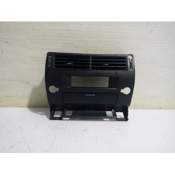 Recambio de rejilla aireadora para citroën c4 sedan collection referencia OEM IAM 8212YA  