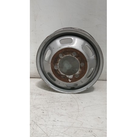 Recambio de llanta para iveco daily caja cerrada (1999 =>) 2.8 diesel cat referencia OEM IAM 504003566  