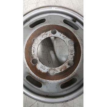 Recambio de llanta para iveco daily caja cerrada (1999 =>) 2.8 diesel cat referencia OEM IAM 504003566  