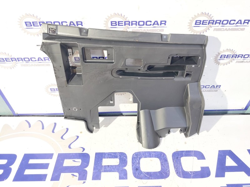 Recambio de moldura para mercedes-benz clase a (w169) 1.7 cat referencia OEM IAM 1696800039  