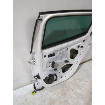 Recambio de puerta trasera derecha para renault clio iv (bh_) 0.9 tce 90 referencia OEM IAM 821008626R  